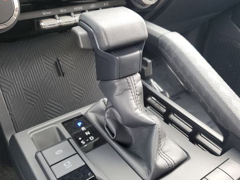 Used 2025 Toyota 4Runner SR5 image 24