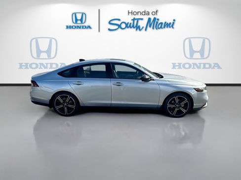 Certified 2026 Honda Accord SE image 8