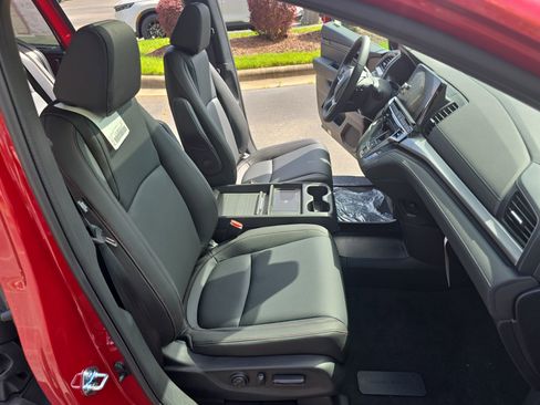 New 2026 Honda Odyssey Sport-L image 10
