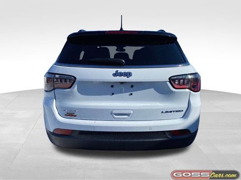 Certified 2024 Jeep Compass Limited w/ Sun and Sound Group image 4