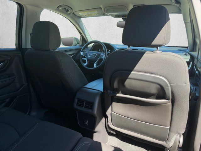 Used 2024 GMC Terrain SLE FWD image 20