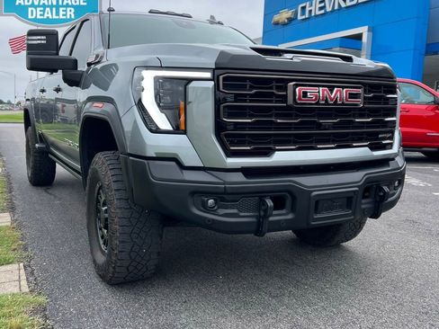 Used 2024 GMC Sierra 2500 AT4X w/ AT4X AEV Edition AWD/4WD image 1