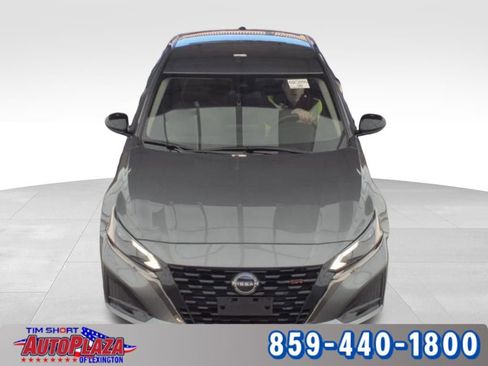 Used 2023 Nissan Altima 2.5 SR image 3
