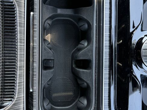 Used 2024 Jeep Wagoneer Series II w/ Flexible Seating Group image 77