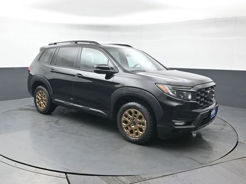 Certified 2022 Honda Passport TrailSport image 9