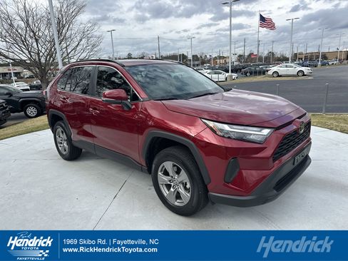 Certified 2023 Toyota RAV4 XLE w/ Convenience Package image 1