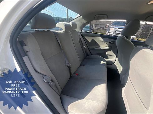 Used 2011 Toyota Corolla LE FWD image 30