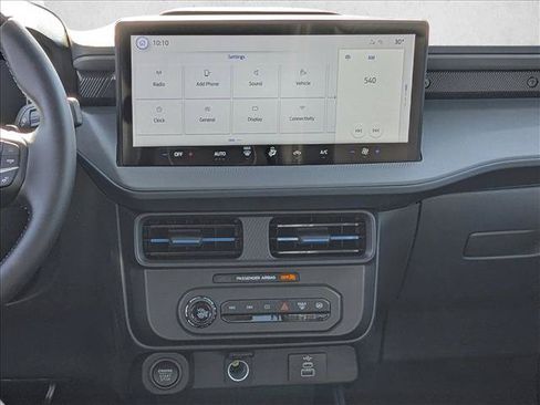 New 2026 Ford Maverick Lobo AWD/4WD image 11