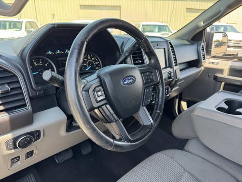 Used 2019 Ford F150 XLT w/ Equipment Group 302A Luxury AWD/4WD image 26