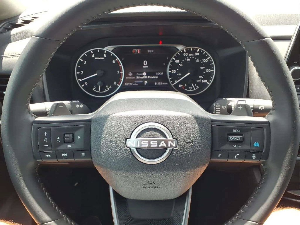 Used 2026 Nissan Rogue SV FWD image 15