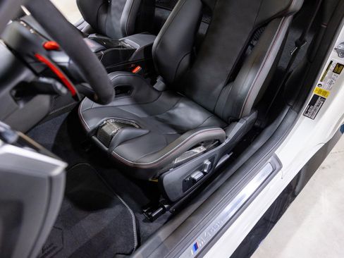 Used 2023 BMW M4 CSL image 38