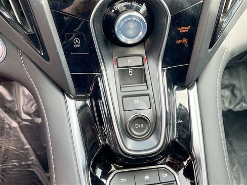 Used 2023 Acura RDX AWD w/ Technology Package image 17