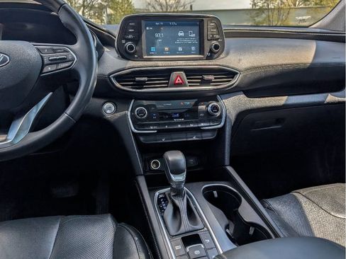 Used 2019 Hyundai Santa Fe Limited AWD/4WD image 20