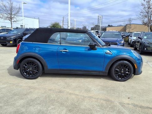 Used 2023 MINI Cooper Convertible image 8