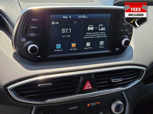 Used 2020 Hyundai Santa Fe SE FWD image 29