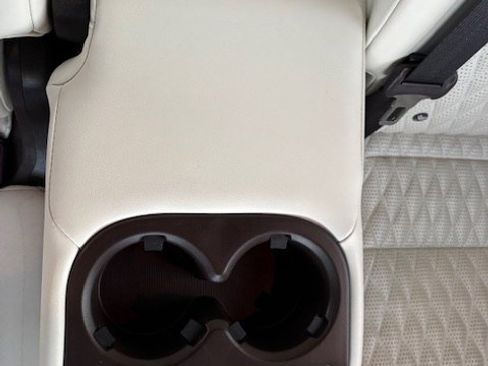 Used 2019 INFINITI QX50 Essential w/ Sensory Package image 22