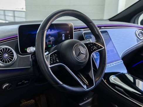 Used 2023 Mercedes-Benz EQS 450+ SUV image 15