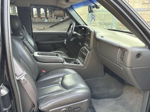 Used 2003 Chevrolet Silverado 1500 SS AWD/4WD image 25