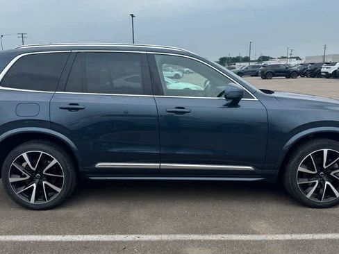 Used 2024 Volvo XC90 B6 Plus AWD/4WD image 6