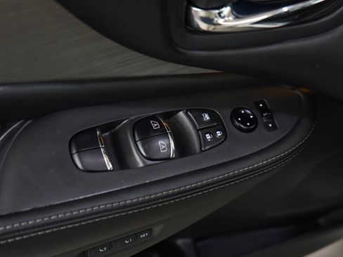 Used 2016 Nissan Murano SL AWD/4WD image 21