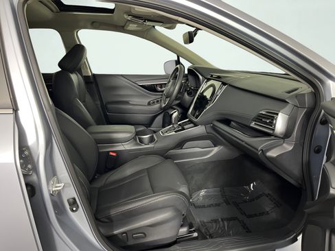 Used 2022 Subaru Outback Limited AWD/4WD image 21