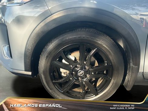 Used 2021 Nissan Kicks SR w/ SR Premium Package image 10