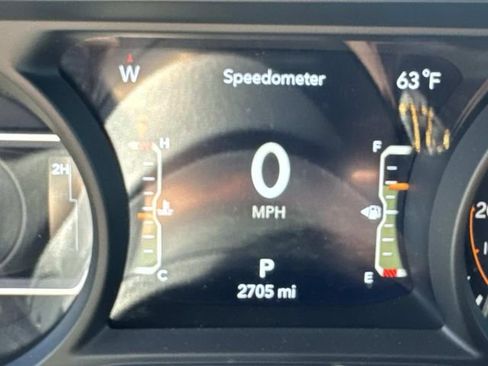 Used 2024 Jeep Wrangler Willys image 20