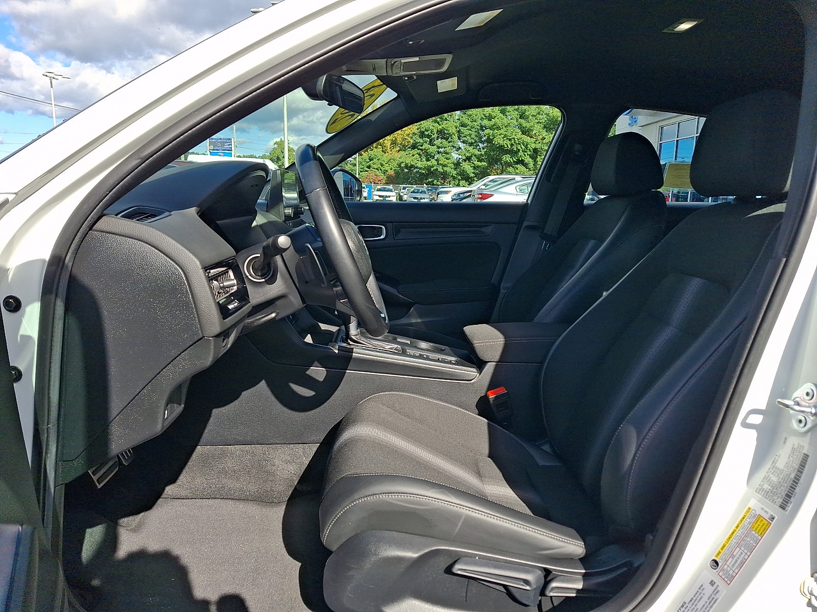Used 2024 Honda Civic Sport image 11