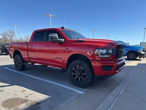 Used 2024 RAM 2500 Big Horn w/ Night Edition image 4
