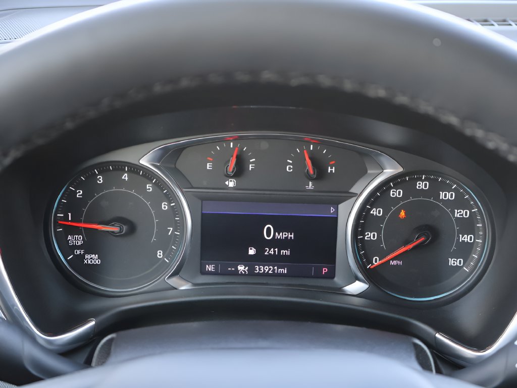 Used 2024 Chevrolet Equinox Premier FWD image 29