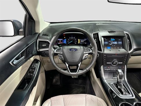 Used 2016 Ford Edge Titanium w/ Equipment Group 301A image 25