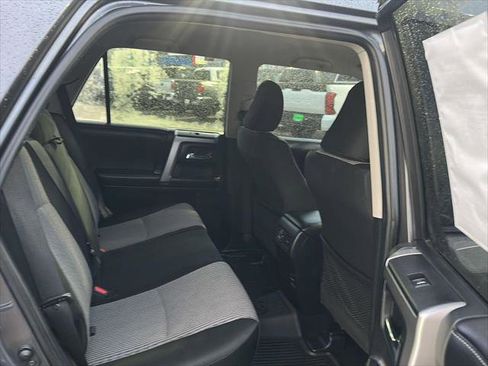 Certified 2017 Toyota 4Runner SR5 image 18