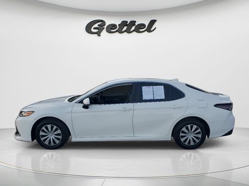 Used 2022 Toyota Camry LE FWD image 8
