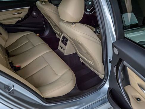 Used 2017 BMW 340i xDrive Sedan image 45