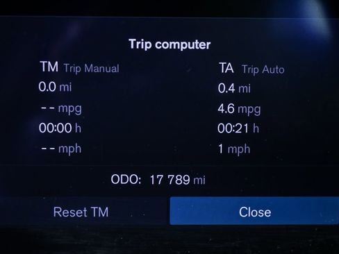 Certified 2023 Volvo XC60 B5 Ultimate w/ Climate Package FWD image 14