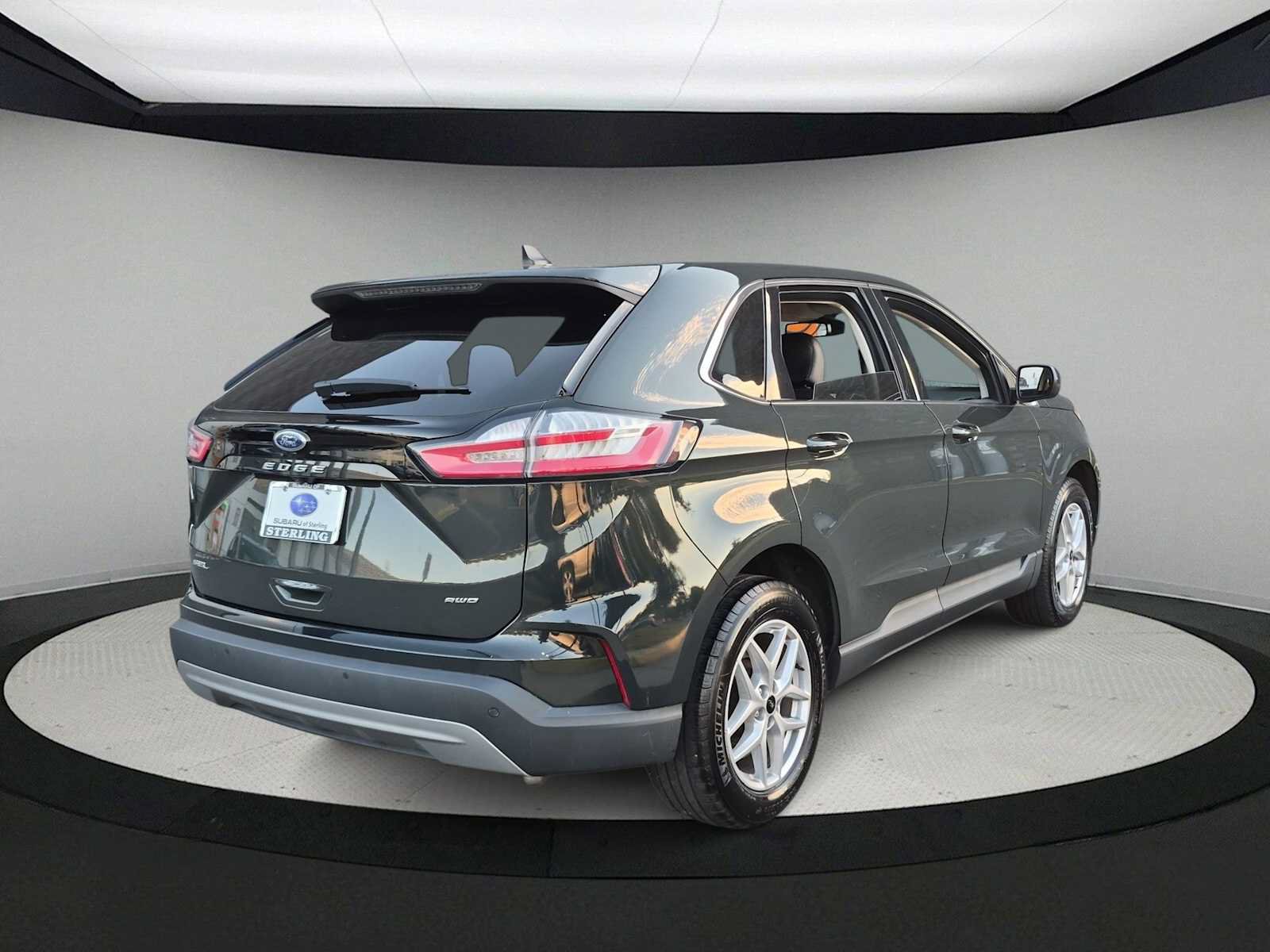 Used 2024 Ford Edge SEL AWD/4WD image 8
