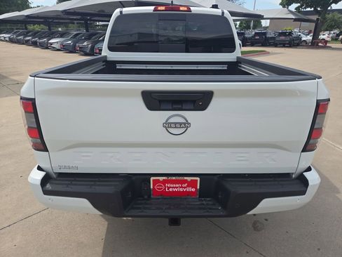 New 2026 Nissan Frontier SV w/ Tow Package RWD image 4