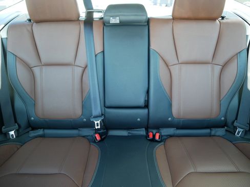 Used 2023 Subaru Forester Touring AWD/4WD image 13