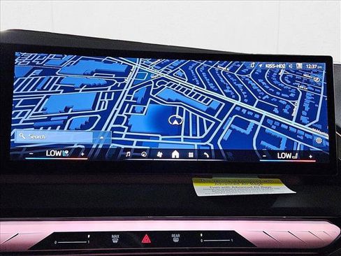 Used 2025 BMW X3 xDrive30i w/ Convenience Package image 12