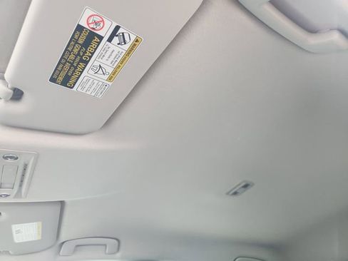 New 2026 Nissan Kicks S image 19