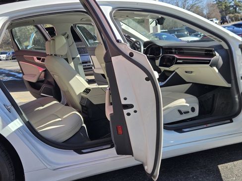 Used 2021 Audi A6 Premium Plus w/ Premium Plus Package image 31