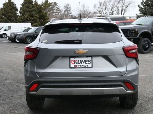 New 2026 Chevrolet Trax LT w/ Driver Confidence Package image 6