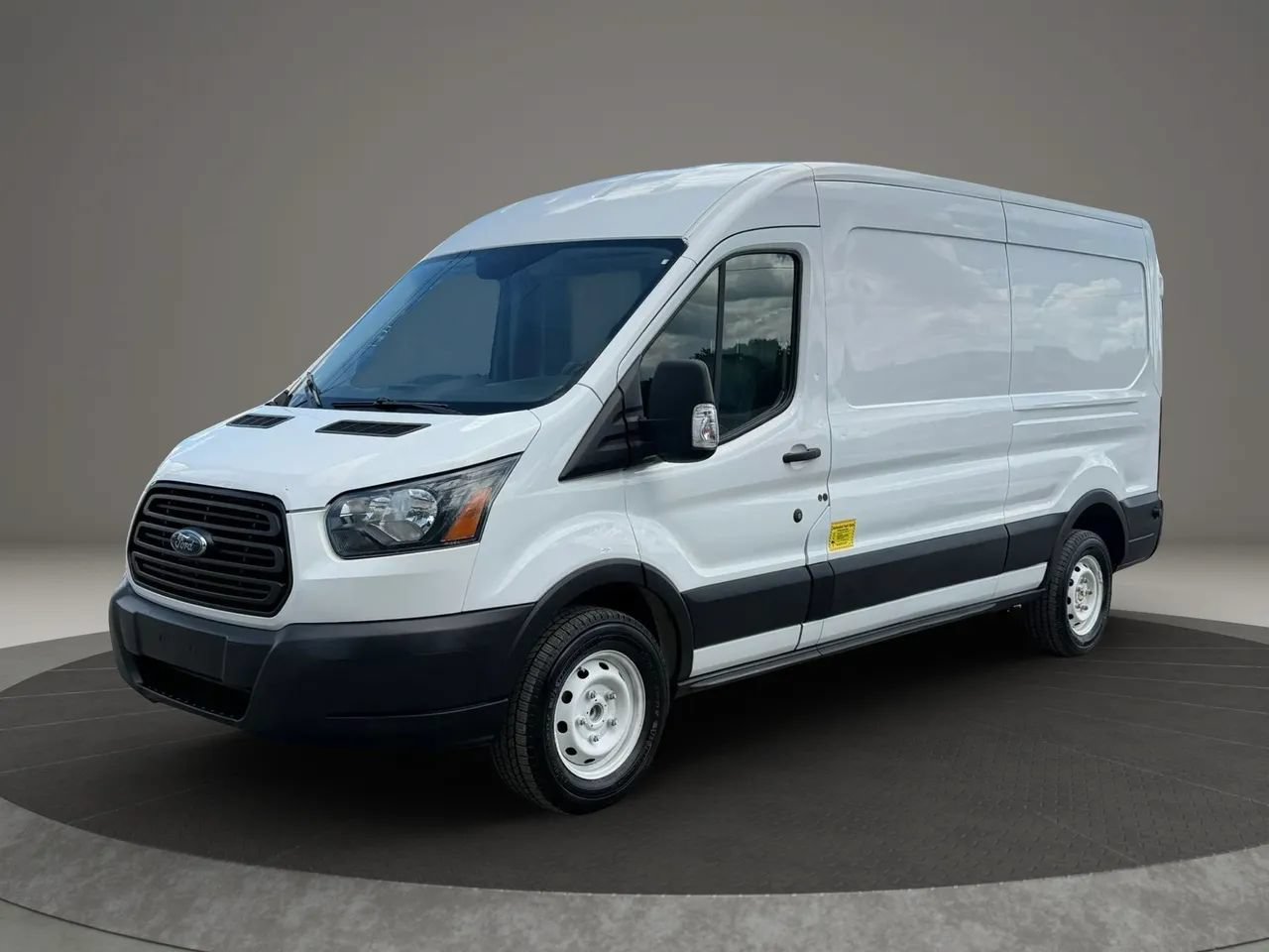 Used 2019 Ford Transit 150 148 Medium Roof RWD image 1