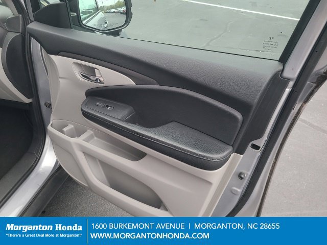 Used 2017 Honda Pilot EX-L image 25