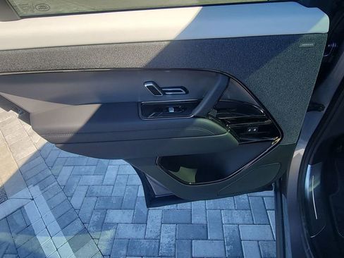 Certified 2025 Land Rover Range Rover Sport Dynamic SE image 22