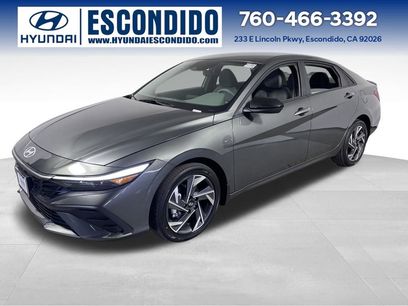 New 2025 Hyundai Elantra SEL