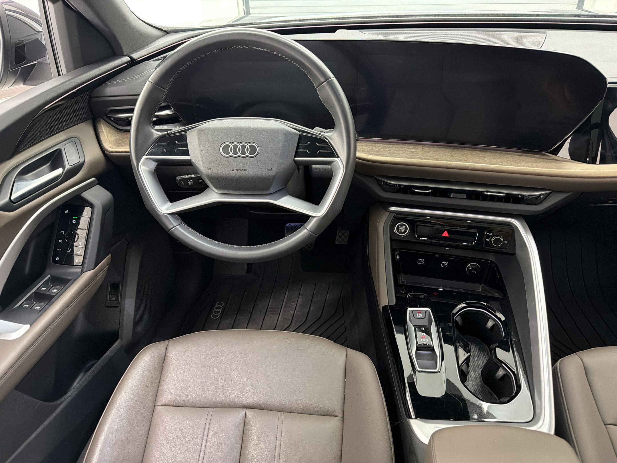 Certified 2025 Audi Q5 Premium w/ Convenience Package AWD/4WD image 30