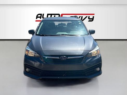 Used 2022 Subaru Impreza Premium image 2