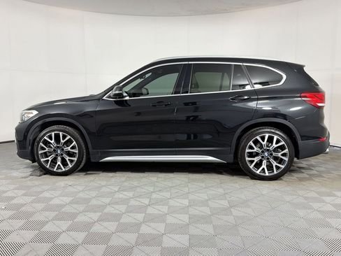 Used 2021 BMW X1 sDrive28i w/ Premium Package image 2