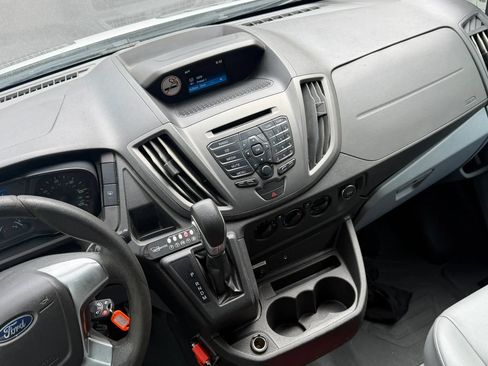 Used 2019 Ford Transit 350 XL RWD image 18